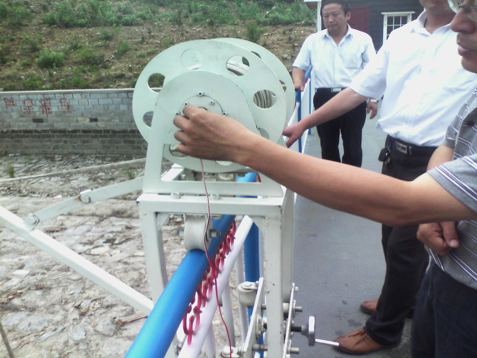 橋用測(cè)流架